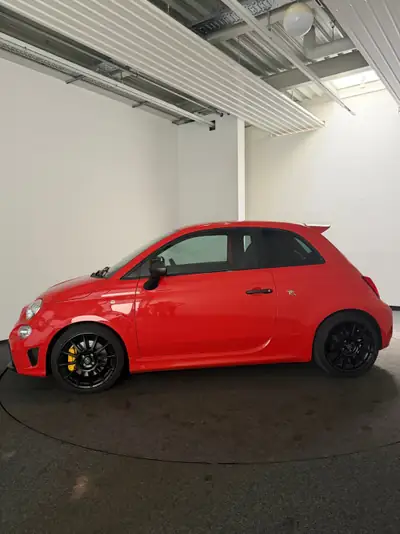 Fiat 695 Abarth 1.4 T-Jet 180 — Sportive italienne authentique, 30 000 km seulement — fianco