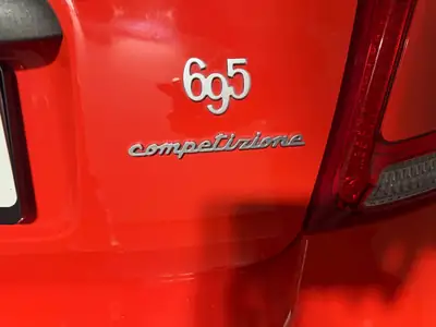 Fiat 695 Abarth 1.4 T-Jet 180 — Sportive italienne authentique, 30 000 km seulement — Miniatura 9