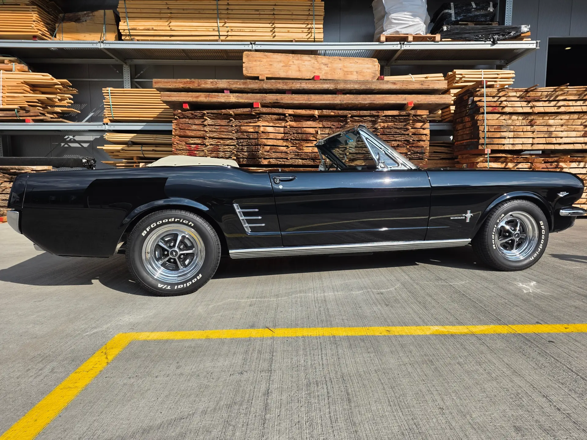 Ford Mustang 1966 occasion Sargans — 1