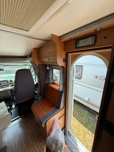 FIAT Ducato Dethleffs T6571 — Camping-car aménagé, révisionné et prêt à explorer — Miniatura 15