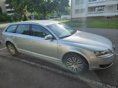 Audi A6 3.2 V6 FSI — Break élégant, motorisation puissante et équipement complet — tableau de bord