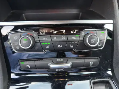 BMW 218 Gran Tourer xDrive M Sport — Monospace polyvalent, 8 pneus, entretien à jour — Miniature 16