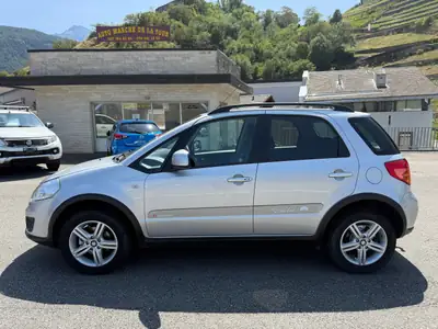 Suzuki SX4 1.6 GL Top — 4WD robuste, entretien à jour, 89 500 km — côté
