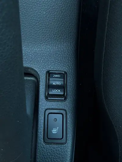 Suzuki SX4 1.6 GL Top — 4WD robuste, entretien à jour, 89 500 km — Miniature 15