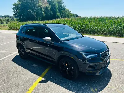 SEAT Ateca 1.5 TSI Move — SUV urbain dynamique, 41 600 km seulement — vista esterna