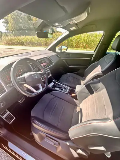 SEAT Ateca 1.5 TSI Move — SUV urbain dynamique, 41 600 km seulement — Miniatura 8