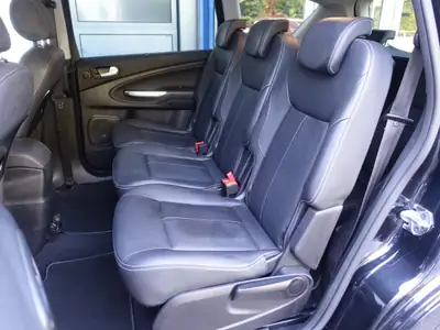 Ford S-Max 2.0 SCTi Titanium — Monospace 7 places, motorisation performante et sans sinistre — Miniature 17