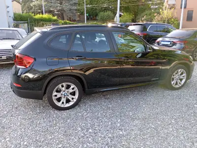 BMW X1 xDrive 20D — SUV compact diesel robuste, 173'000 km, intérieur prestige — cruscotto