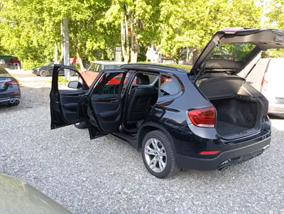 BMW X1 xDrive 20D — SUV compact diesel robuste, 173'000 km, intérieur prestige — Miniatura 7
