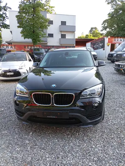 BMW X1 xDrive 20D — SUV compact diesel robuste, 173'000 km, intérieur prestige — Miniatura 11