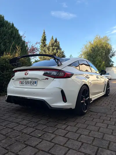 Honda Civic 2.0 VTEC Type R — Performance 329 ch, boîte manuelle, kilométrage ultra-faible — rear view