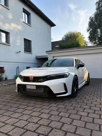 Honda Civic 2.0 VTEC Type R — Performance 329 ch, boîte manuelle, kilométrage ultra-faible — exterior view