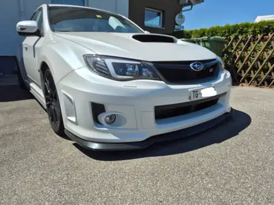 Subaru WRX STI 2011 — Berline sportive 301 ch, transmission intégrale, sans accident — dashboard