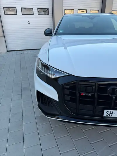 Audi SQ8 4.0 V8 TDI Quattro — SUV coupé haute performance, 169'000 km — côté