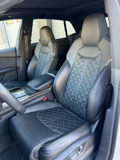 Audi SQ8 4.0 V8 TDI Quattro — SUV coupé haute performance, 169'000 km — Miniature 7