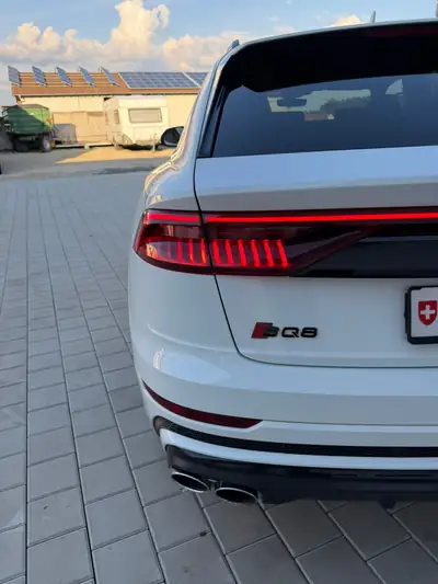 Audi SQ8 4.0 V8 TDI Quattro — SUV coupé haute performance, 169'000 km — Miniature 14