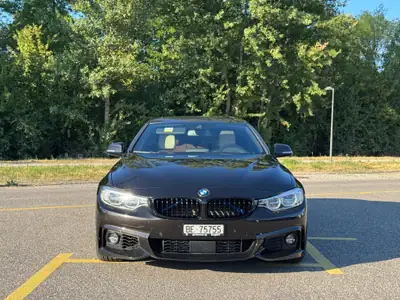 BMW 435i xDrive — Coupé sportif 306 ch, transmission intégrale, parfait état — arrière