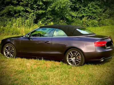 Audi A5 Cabrio 2010 — Cabriolet sportif élégant, moteur 2.0 TFSI 211 ch — Außenansicht