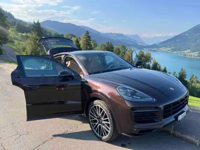 Porsche Cayenne 4.0 V8 GTS Coupé — 459 ch, design sportif, sans sinistre — side view