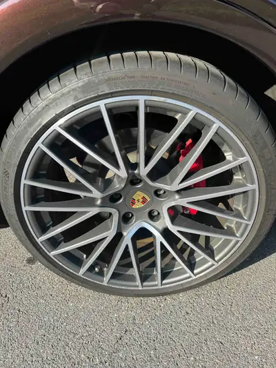 Porsche Cayenne 4.0 V8 GTS Coupé — 459 ch, design sportif, sans sinistre — Thumbnail 12