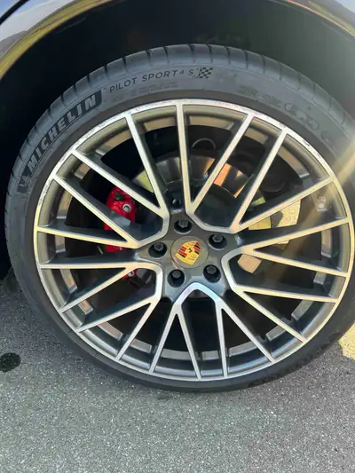 Porsche Cayenne 4.0 V8 GTS Coupé — 459 ch, design sportif, sans sinistre — Thumbnail 13