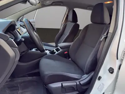 Nissan Qashqai 1.2 DIG-T Acenta — SUV compact fiable, sans accident, prêt à l'emploi — Miniature 9