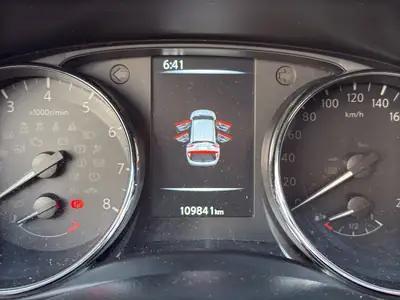 Nissan Qashqai 1.2 DIG-T Acenta — SUV compact fiable, sans accident, prêt à l'emploi — Miniature 11