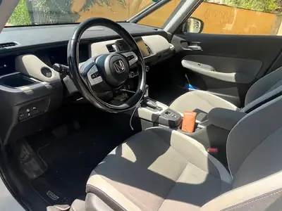 Honda Jazz Crosstar — Monospace urbain hybride, 57'460 km, design moderne — arrière