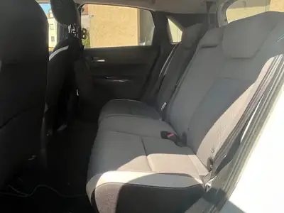 Honda Jazz Crosstar — Monospace urbain hybride, 57'460 km, design moderne — Miniature 8