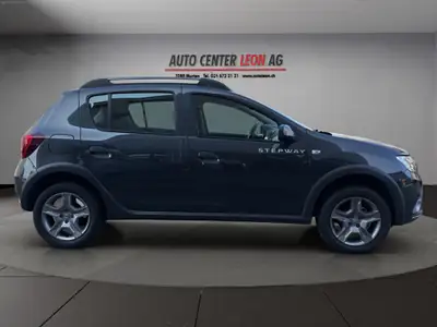 Dacia Sandero TCe 90 Stepway Automatic — Citadine robuste, équipée et économique — Miniature 7