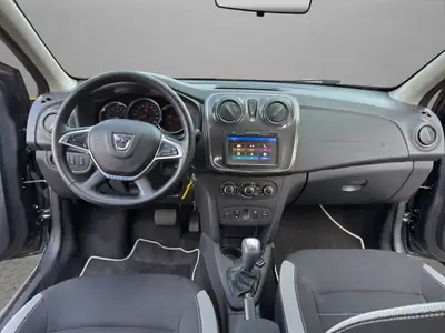 Dacia Sandero TCe 90 Stepway Automatic — Citadine robuste, équipée et économique — Miniature 14