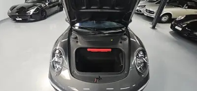 Porsche 911 Carrera 4S PDK 2012 — Coupé sportif allemand, 400 ch et transmission intégrale — Miniature 13
