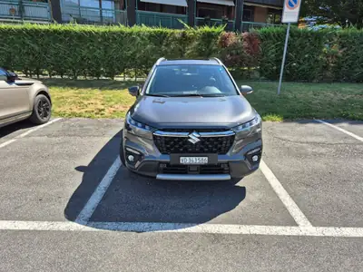 Suzuki S-Cross 1.5B Compact+ Hybrid 4x4 — SUV compact hybride, 46'000 km seulement — côté