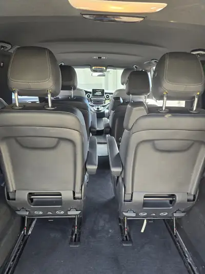 Mercedes-Benz V 250 d — Monospace 6 places, diesel efficace et bien équipé — Thumbnail 11
