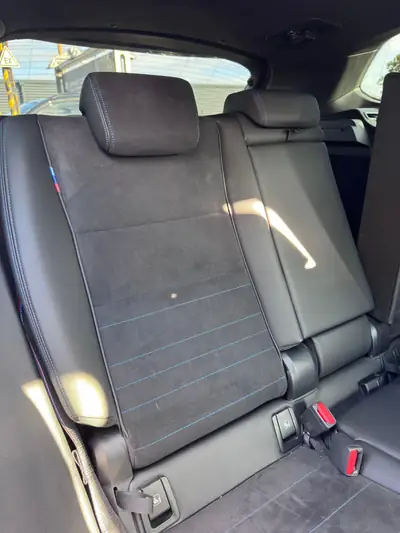 BMW X1 30e xDrive M Sport Pro — SUV hybride rechargeable, 32 500 km seulement — détail