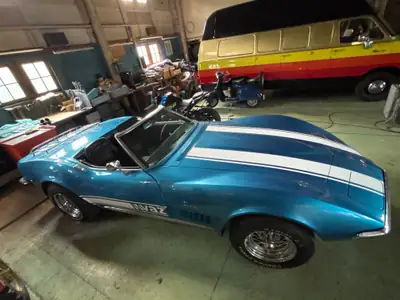 Chevrolet Corvette C3 Stingray 1970 — Légendaire cabriolet américain, 300 ch — dashboard