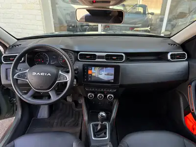 Dacia Duster Blue dCi 115 Extreme 4x4 — SUV robuste, 4 roues motrices, garantie jusqu'en 2027 — Miniature 7