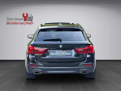 BMW 540i xDrive Touring — Break premium 340 ch, M Paket et équipement luxe — Miniature 15