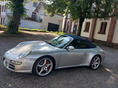 Porsche 911 3.8 Carrera 4S — Cabriolet légendaire, traction intégrale, 139 800 km — vista esterna