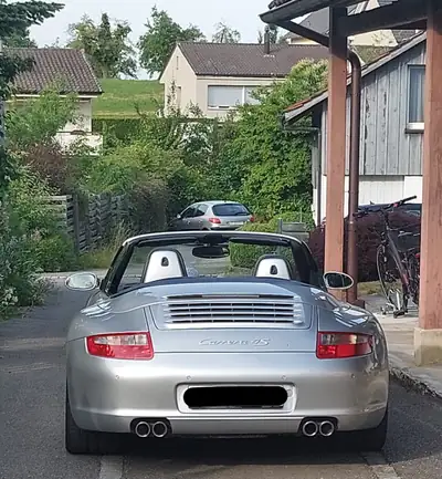 Porsche 911 3.8 Carrera 4S — Cabriolet légendaire, traction intégrale, 139 800 km — interni