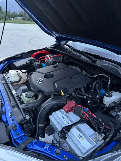 Toyota HI-LUX 2018 — Pickup robuste diesel 4x4, 97'000 km, sans sinistre — Miniatur 11