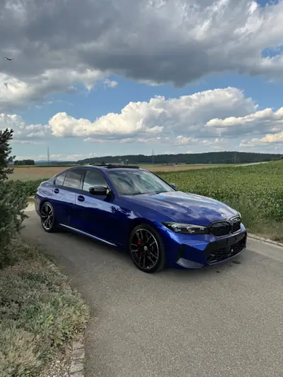 BMW M340i xDrive — Berline sportive hybride légère, 42'000 km seulement — exterior view