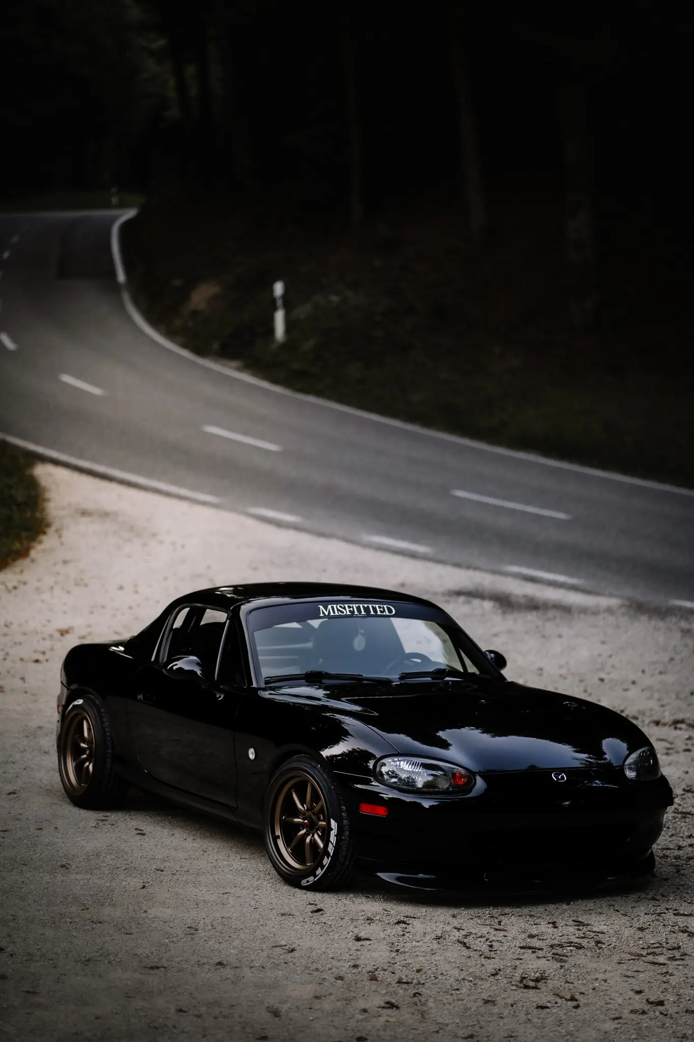 Mazda MX-5 1.8i Youngster — Cabriolet sportif iconique, moteur 140 ch fiable — Außenansicht