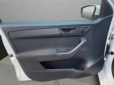 Skoda Fabia Combi 1.0 MPI — Monospace compact fiable, sans accident, prêt pour la route — Miniature 11