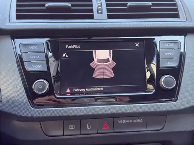 Skoda Fabia Combi 1.0 MPI — Monospace compact fiable, sans accident, prêt pour la route — Miniature 21