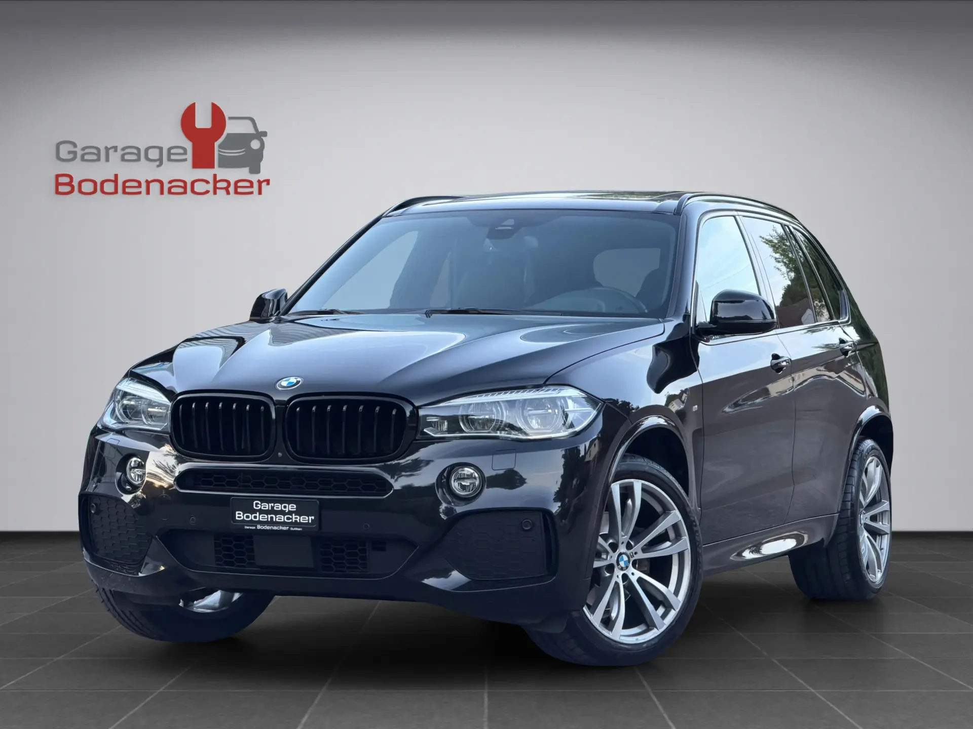 BMW X5 xDrive 30d M Sport — SUV premium diesel, pack M complet, faible consommation