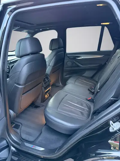 BMW X5 xDrive 30d M Sport — SUV premium diesel, pack M complet, faible consommation — Miniature 11