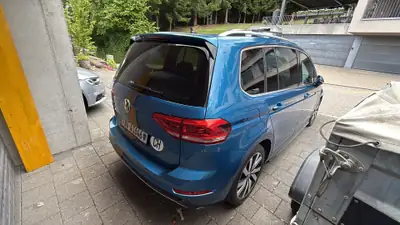 VW Touran 1.5 TSI R-LINE — Monospace familial 7 places, motorisation moderne et fiable — Detail