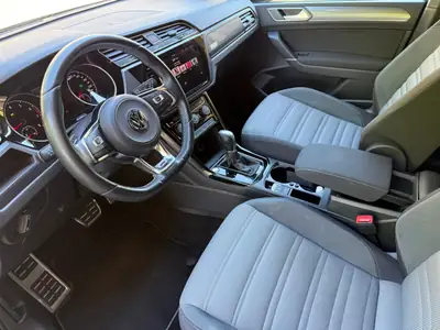 VW Touran 1.5 TSI R-LINE — Monospace familial 7 places, motorisation moderne et fiable — Miniatur 17