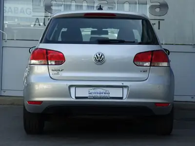VW Golf 1.4 TSI Team DSG — Compacte fiable, consommation maîtrisée — dettaglio